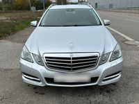 Gebraucht Mercedes E220 170 PS (125 kW) 2012 Grau Kombi
