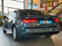 gebraucht Audi A4 Lim. S-Line, Stndhzng, Pano, ACC, RFK, Navi