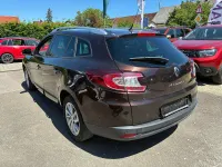 Gebraucht Renault Mégane GrandTour LIMITED 110 PS (80 kW) 2015 Braun Kombi