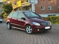 Second-hand Mercedes E200 193 CP (141 kW) 2006 Roșu Break