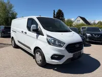 Gebraucht Ford Transit Custom 131 PS (96 kW) 2022 Weiß Van / Kleinbus