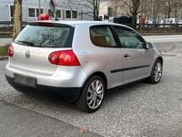 Gebraucht VW Golf V 75 PS (55 kW) 2005 Silber Kleinwagen