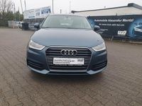 Gebraucht Audi A1 Ambiente 95 PS (69 kW) 2016 Blau Kleinwagen