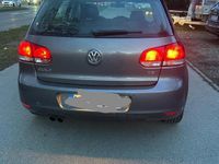 Gebraucht VW Golf VI 122 PS (89 kW) 2010 Grau Kleinwagen