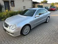 Gebraucht Mercedes CLK280 Avantgarde 231 PS (169 kW) 2008 Silber Coupé