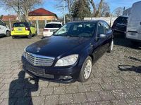 Gebraucht Mercedes C220 170 PS (125 kW) 2010 Tansanitblau  metalliclack Limousine