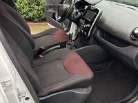 Gebraucht Renault Clio IV Expression 73 PS (53 kW) 2015 Weiß Limousine