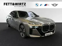 Gebraucht BMW M760e Executive 571 PS (419 kW) 2024 Grau Limousine