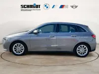 Gebraucht Mercedes B220 190 PS (139 kW) 2019 Mountaingrau metallic Van / Kleinbus