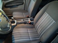 Usata Ford Focus 100 CV (73 kW) 2008 Blu Station wagon