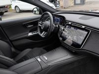 Gebraucht Mercedes E220 AMG 197 PS (144 kW) 2023 Obsidianschwarz metallic Limousine