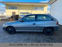 Gebraucht Opel Astra 71 PS (52 kW) 1994 Grau Kombi