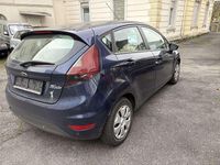 Gebraucht Ford Fiesta 95 PS (69 kW) 2012 Kleinwagen