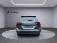 Gebraucht VW Tiguan 125 PS (91 kW) 2017 Grau SUV