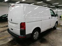 Gebraucht VW Transporter 110 PS (80 kW) 2024 Candyweiß Van