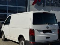 Gebraucht VW Transporter 102 PS (75 kW) 2018 Weiß Van