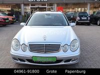 Gebraucht Mercedes E220 150 PS (110 kW) 2006 Silber Kombi