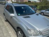 Gebraucht Mercedes ML280 190 PS (139 kW) 2006 Silber SUV