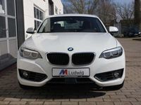 gebraucht BMW 218 i Coupe Aut. Advantage NAVI FSE ACC LED-SW LMR 17"