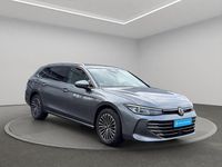 Gebraucht VW Passat Elegance 150 PS (110 kW) 2024 Grau Kombi