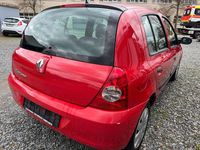 Second-hand Renault Clio II 59 CP (43 kW) 2009 Roșu Hatchback