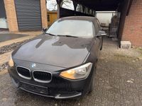 Gebraucht BMW 116 120 PS (88 kW) 2014 Schwarz Kleinwagen