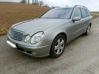Gebraucht Mercedes E270 177 PS (130 kW) 2004 Grau Kombi