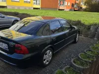 Gebraucht Opel Vectra Edition 116 PS (85 kW) 1999 Grün Limousine