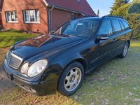 Gebraucht Mercedes E220 Classic 150 PS (110 kW) 2004 Schwarz Kombi
