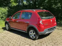 Gebraucht Dacia Sandero Stepway 87 PS (63 kW) 2010 Limousine