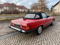 Gebraucht Mercedes 560 230 PS (169 kW) 1986 Rot Cabrio