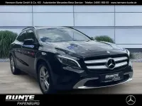 Gebraucht Mercedes GLA220 Urban 177 PS (130 kW) 2017 Kosmosschwarz (schwarz) SUV