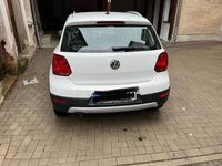 Gebraucht VW Polo 90 PS (66 kW) 2014 Weiß Limousine