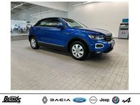 Gebraucht VW T-Roc Cabriolet Active 150 PS (110 kW) 2021 Ravenna blue metallic Cabrio