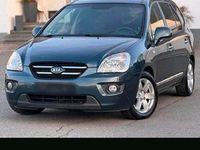 Gebraucht Kia Carens 144 PS (105 kW) 2009 Grün Van / Kleinbus