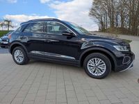 Gebraucht VW T-Roc Life 150 PS (110 kW) 2025 Deep black perleffekt SUV