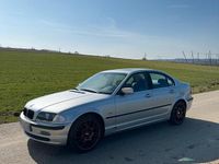 Gebraucht BMW 325 192 PS (141 kW) 2001 Limousine