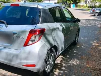 Gebraucht Toyota Yaris Edition 69 PS (50 kW) 2013 Silber Kleinwagen