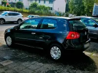 Gebraucht VW Golf V 102 PS (75 kW) 2004 Schwarz Kleinwagen