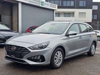 Gebraucht Hyundai i30 Comfort 120 PS (88 kW) 2024 Silber Kombi