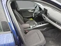 Gebraucht Audi A4 Basis 163 PS (119 kW) 2022 Blau Kombi