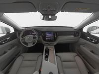 Gebraucht Volvo XC60 Plus 456 PS (335 kW) 2022 Weiß SUV