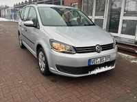 Gebraucht VW Touran 105 PS (77 kW) 2014 Silber Van / Kleinbus