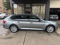 Gebraucht Skoda Superb Style 200 PS (147 kW) 2021 Grau Kombi