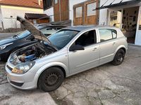 Gebraucht Opel Astra 90 PS (66 kW) 2005 Silber Kleinwagen