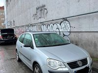 Gebraucht VW Polo 75 PS (55 kW) 2006 Silber Kleinwagen