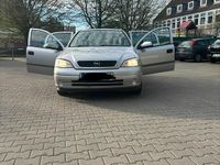 Gebraucht Opel Astra 2000 Silber Limousine