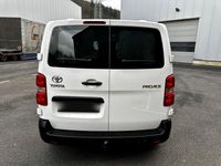 Gebraucht Toyota Proace 122 PS (89 kW) 2017 Weiß Van / Kleinbus