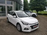 Gebraucht Hyundai i20 Active 75 PS (55 kW) 2020 Weiß Kleinwagen