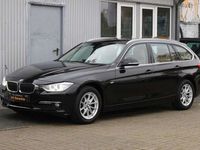 gebraucht BMW 320 d Touring Luxury+Navi+Leder+Bi-Xenon+Panoram